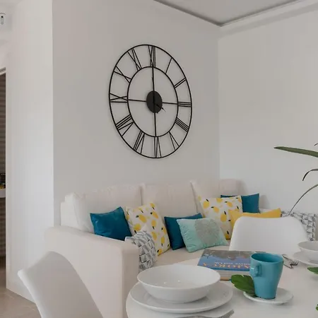 Yupihome First Line Alcudia (Mallorca)